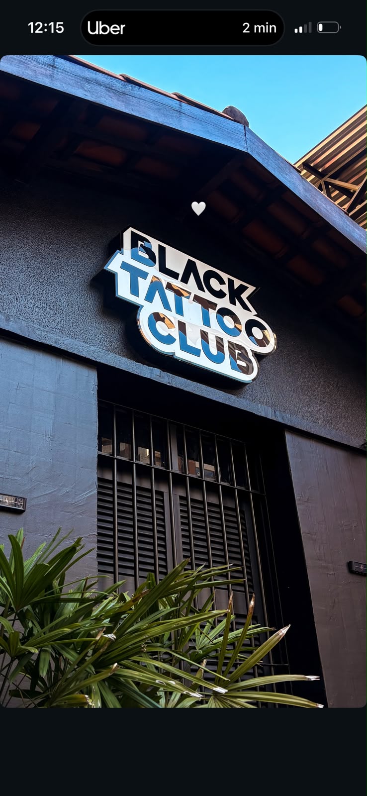 Fachada do Black Tattoo Club